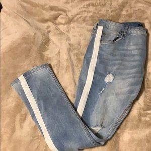 BRAND NEW BOOHOOMAN JEANS